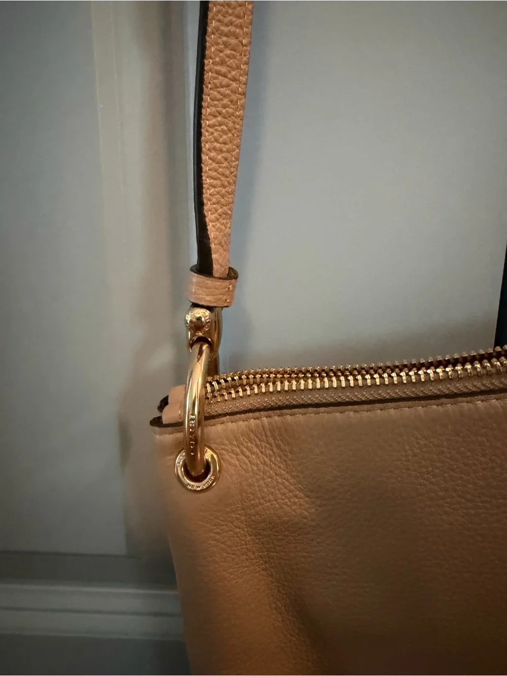 Coach Pebbled Leather Crossbody in Beige-Tan with Gold Hardware - Picture 5 of 9